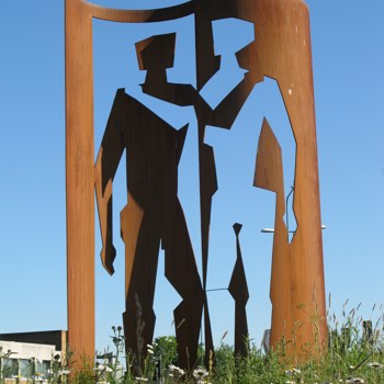 Couple In Conversation 013