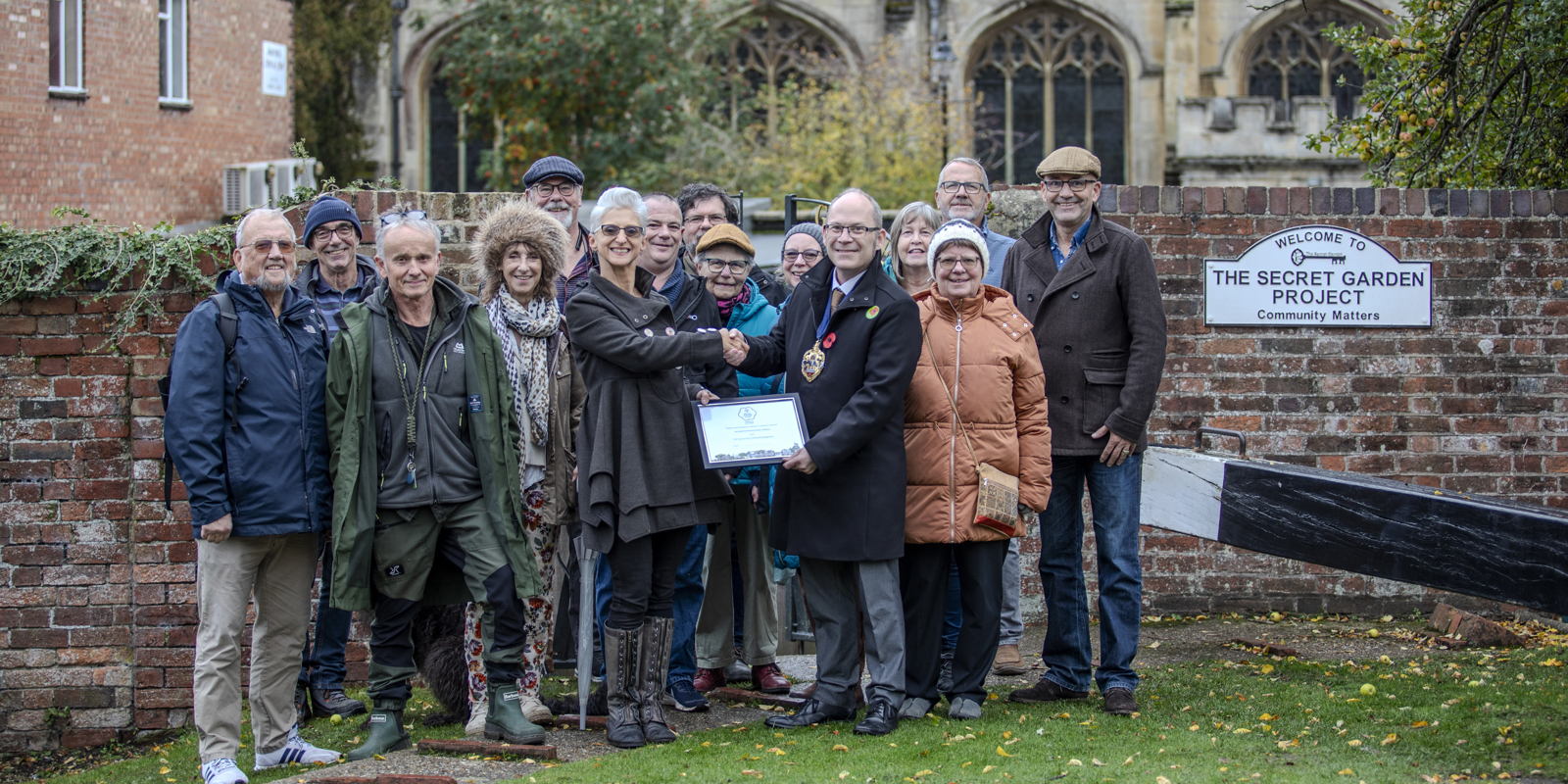 Mayor Presenting Award To Sukey Russell Hayward And The Secret Garden Project