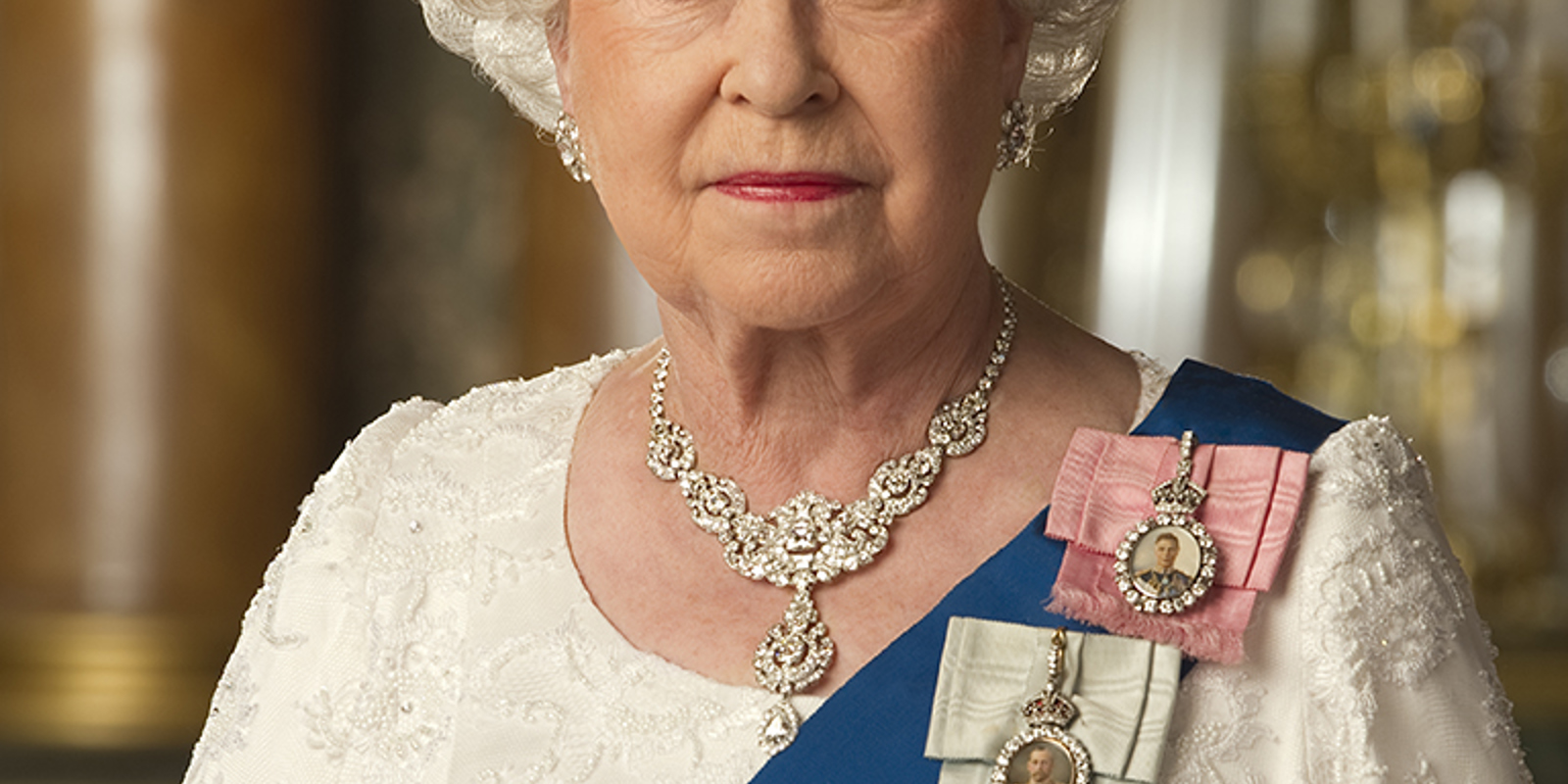 HM The Queen For Online Use Only