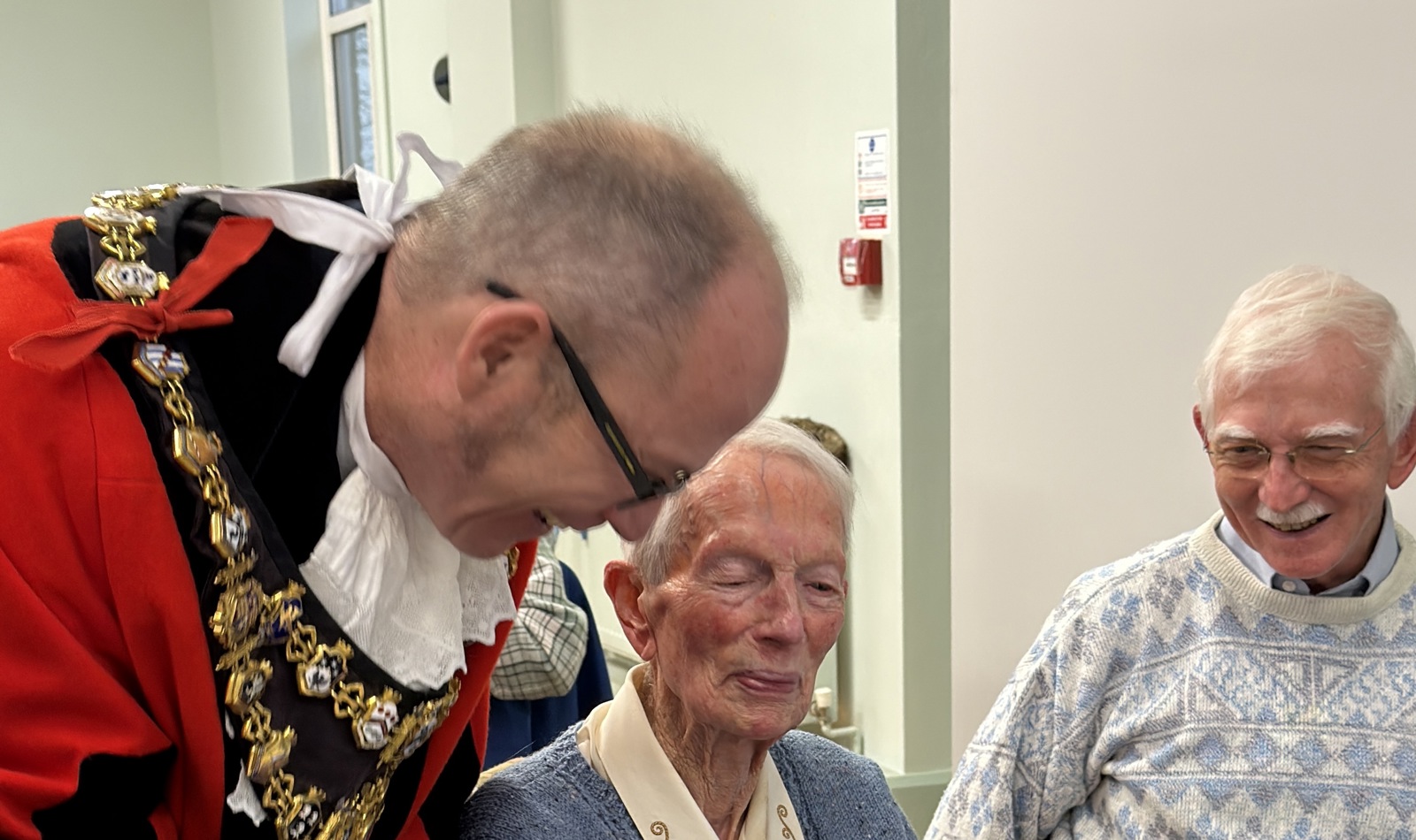 Mayor Of Newbury & Cllr Andy Moore With Residents